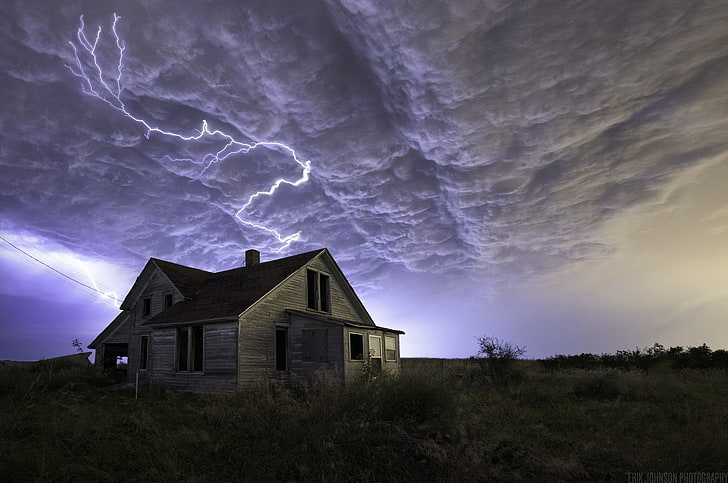 brown and white concrete house, Nebraska, lightning, clouds, nature