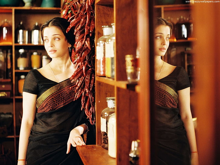 Aishwarya rai homely saree, young adult, young women, indoors, HD wallpaper