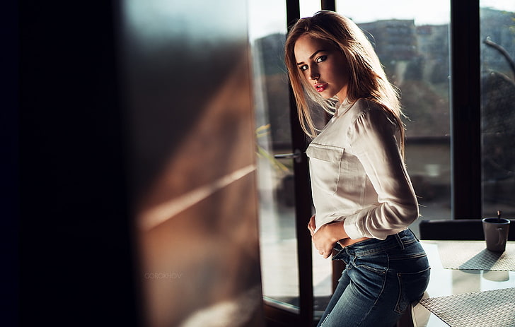 women's white dress shirt, blonde, portrait, pants, jeans, Ivan Gorokhov, HD wallpaper