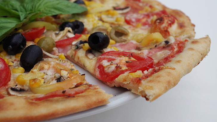 pizza, food, olives, food and drink, ready-to-eat, freshness, HD wallpaper