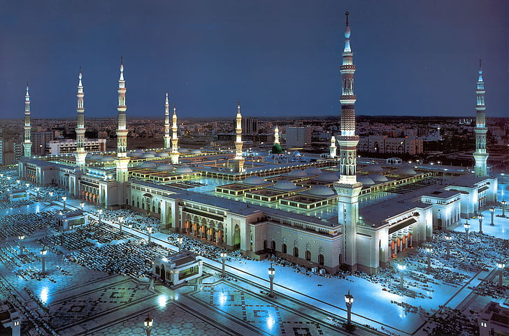 Al Masjid Al Nabawi, aerial view of buildings photo, Religious