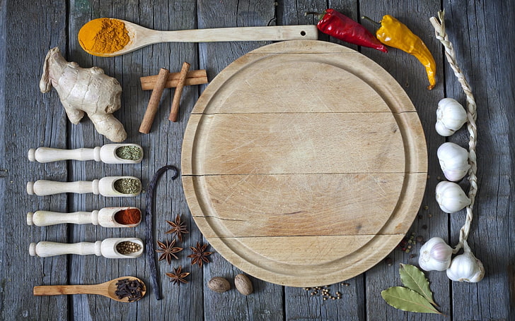 round brown wooden chopping board; white onion bulbs; yellow and red chilli peppers; brown star anise; beige ginger, HD wallpaper