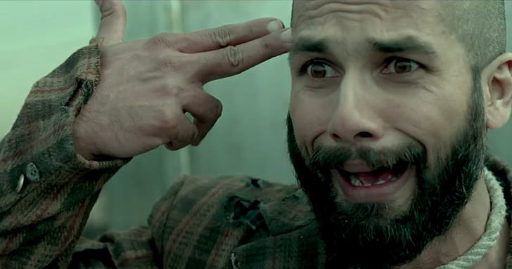 Shahid Kapoor's look for Haider revealed - India Today