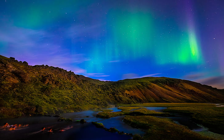Aurora Borealis Northern Lights Hills Night HD, green and brown grass field mountain; aurora