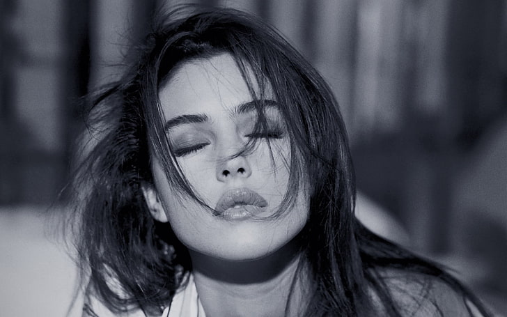woman's face, monica bellucci, actress, brunette, bw, people