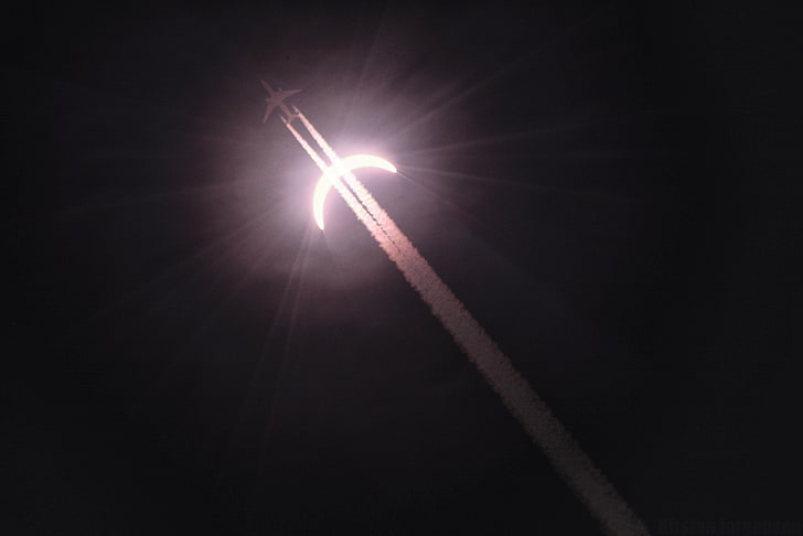 solar eclipse, airplane, low angle view, vapor trail, illuminated