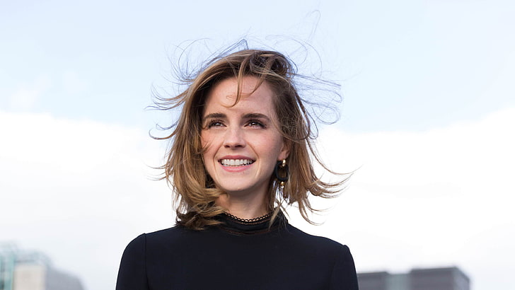 women's black crew-neck shirt, Emma Watson, actress, looking away, HD wallpaper