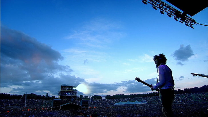 men's purple top, the crowd, guitar, concert, rock, linkin park, HD wallpaper