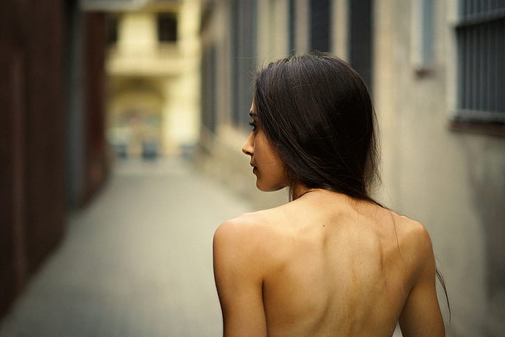 David Mas, bare shoulders, women outdoors, dark hair, urban