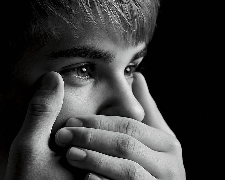 Justin Bieber, face, hands, eyes, people, one Person, human Face, HD wallpaper