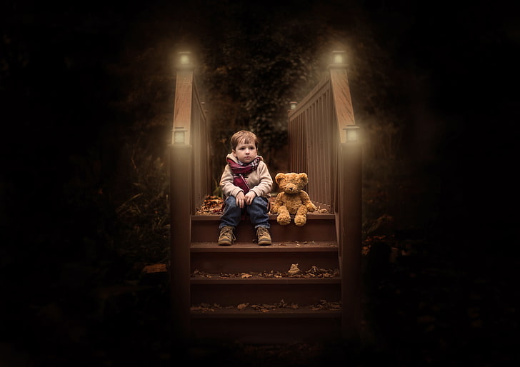 Cute boy, Wood, Alone, Foliage, Autumn, Teddy bear, 4K, Lights