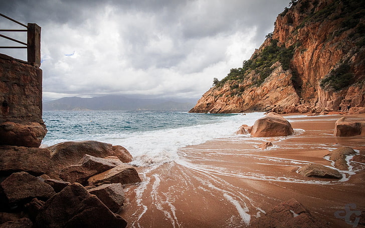 rock formations and body of water, beach, nature, sea, Golfe de Porto, HD wallpaper