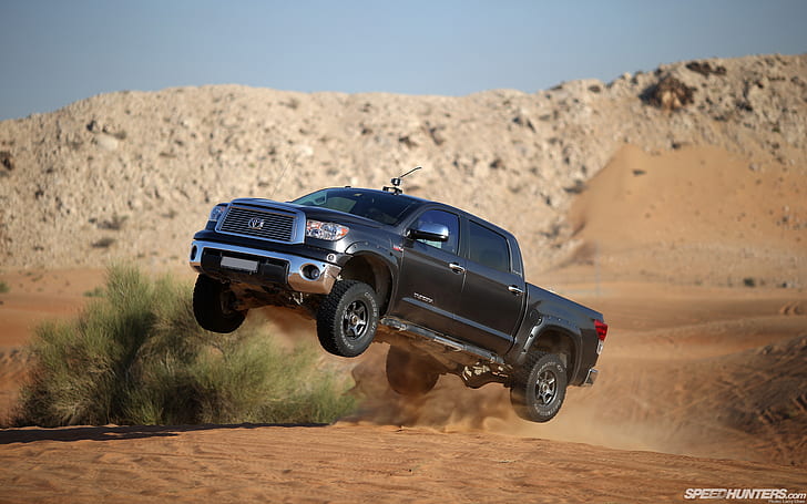 Hd Wallpaper Toyota Tundra Jump Stop Action Truck Off Road Hd Cars Wallpaper Flare