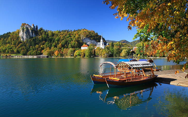 Lake Bled Slovenia Island Castle Church Boats Yellow Autumn Leaves Desktop Hd Wallpaper 3840×2400