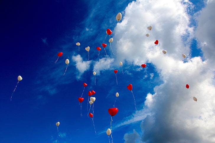 white and red heart balloons, sky, clouds, hearts, love, flying, HD wallpaper