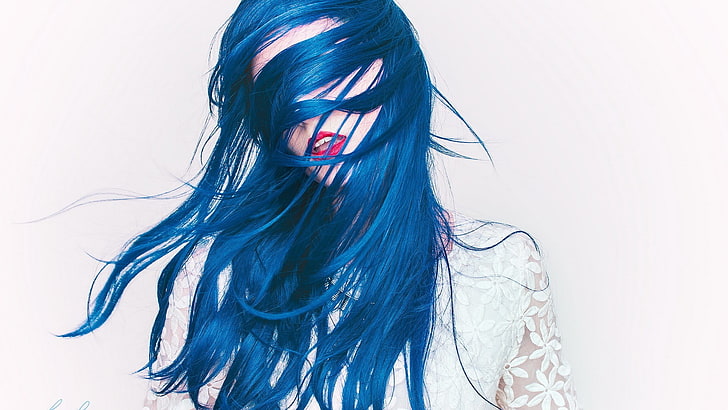 women, blue hair, long hair, hair in face, dyed hair, hairstyle
