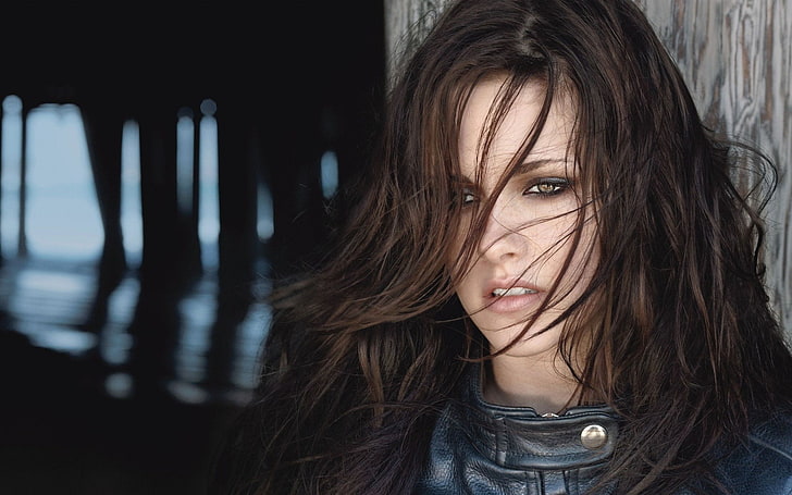 women, brunette, brown eyes, smoky eyes, leather jackets, hair in face