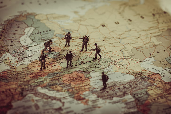 soldiers, war, map, World War II, dolls