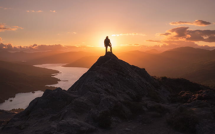 man standing on tip of mountain during golden hour, Sunset, Scotland, HD wallpaper