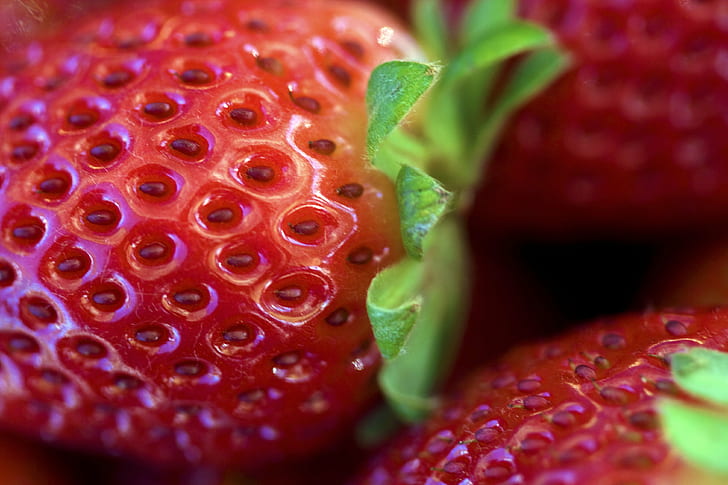 macroscopic photography of strawberries, Yummy, canon  rebel, HD wallpaper