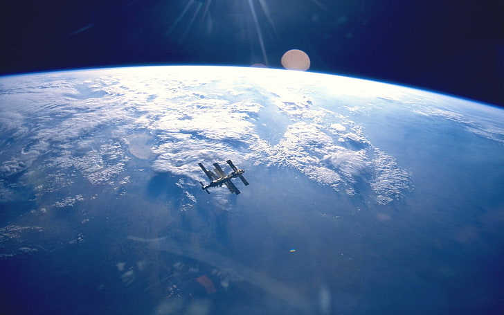 white satellite ship, Earth, space, atmosphere, Mir, Mir Space Station