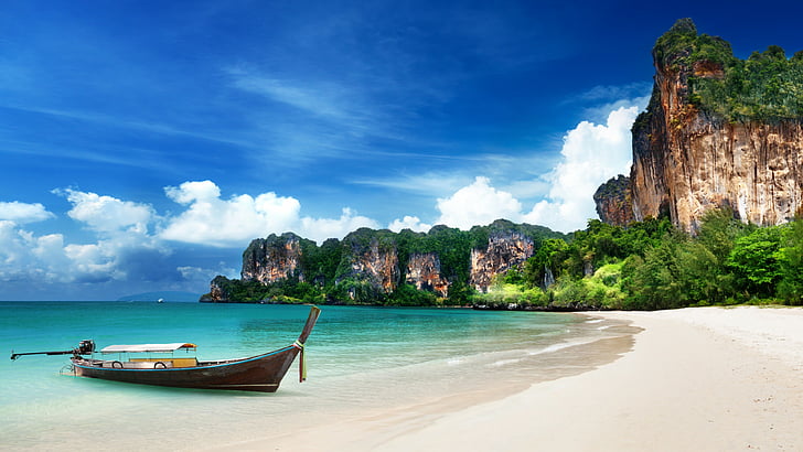 brown wooden fishing boat on body of water during day time, Krabi Beach, HD wallpaper