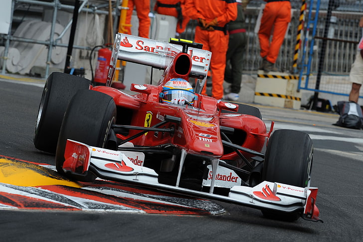 red Santander F1 race car, Photo, The city, Speed, Turn, Track, HD wallpaper