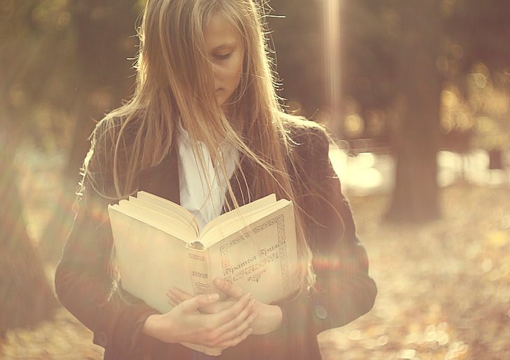women, books, introvert, one person, hair, long hair, holding