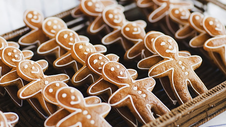 baked gingerbread men cookie lot, food, close-up, food and drink, HD wallpaper