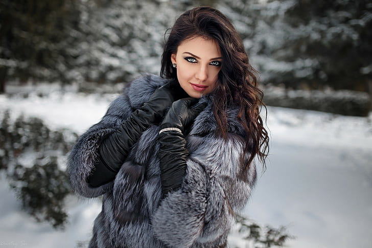 women, portrait, snow, gloves, fur, depth of field, women outdoors