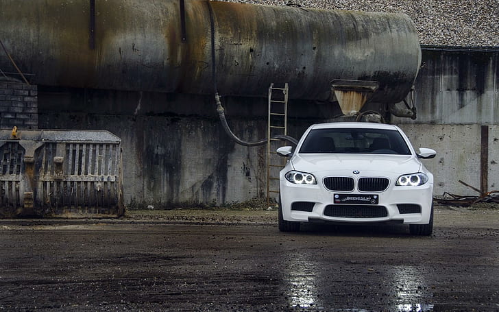 BMW M5 f10 White Car Front Tuning, HD wallpaper