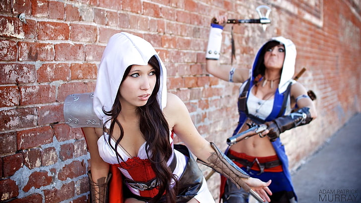 women's Assassin's Creed costume, cosplay, Jessica Nigri, Angelica Danger Dawn