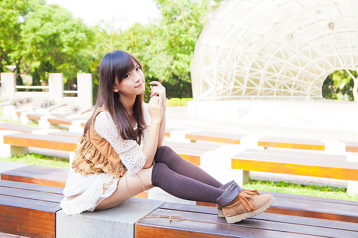 Taiwan, Taiwanese, model, women, one person, young adult, sitting, HD wallpaper