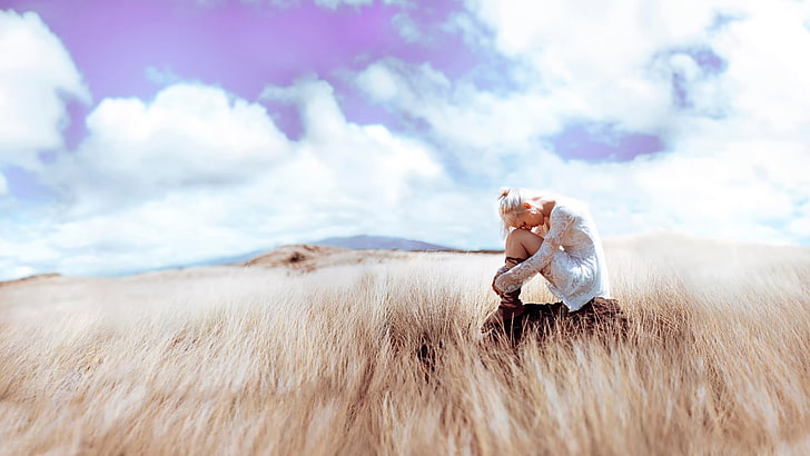 field, alone, women, blonde, cloud - sky, adult, nature, positive emotion, HD wallpaper