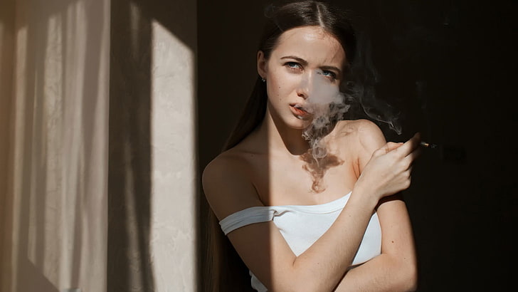 women, model, smoking, one person, young adult, portrait, looking at camera