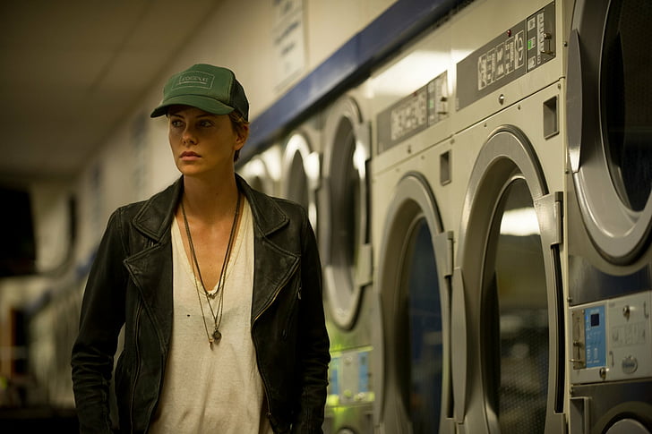 Movie, Dark Places, Charlize Theron, young adult, one person