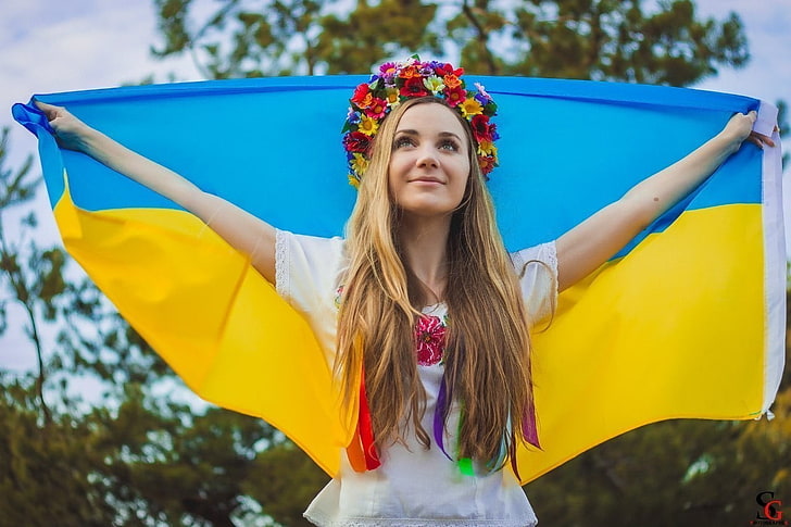Ukraine, Ukrainian, wreaths, flag, blonde, arms up, long hair