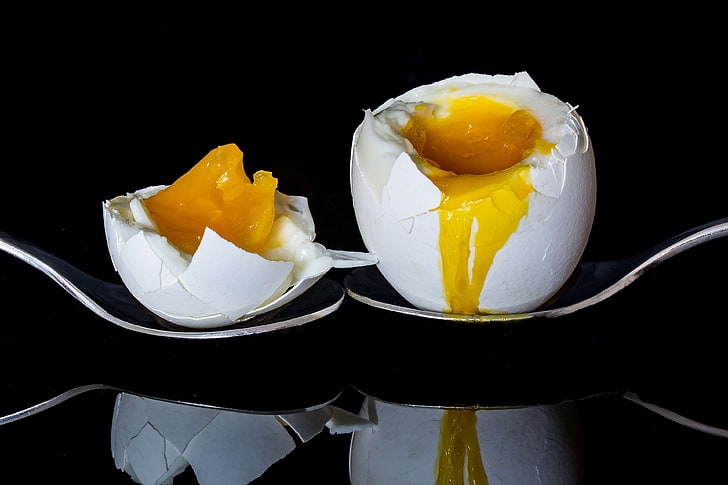 bisected egg, boiled egg, breakfast, cooked, cracked egg shell