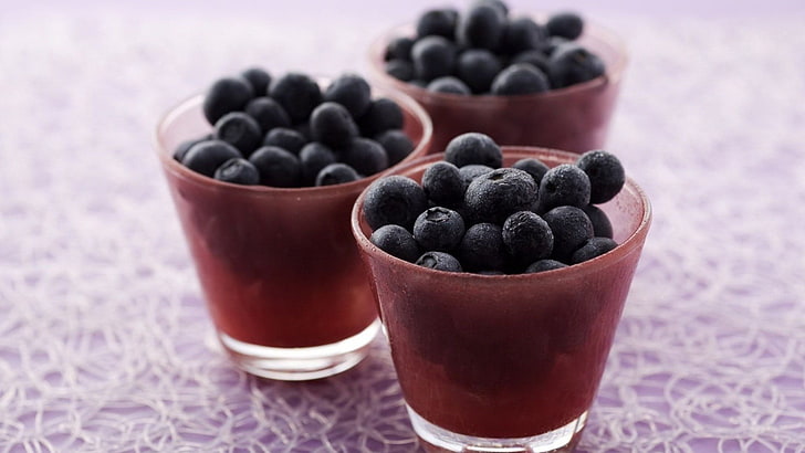BlueBerry on glass containers, blueberries, food, dessert, food and drink
