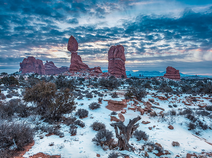 Winter, Balanced Rock, Arches National Park,..., United States, HD wallpaper