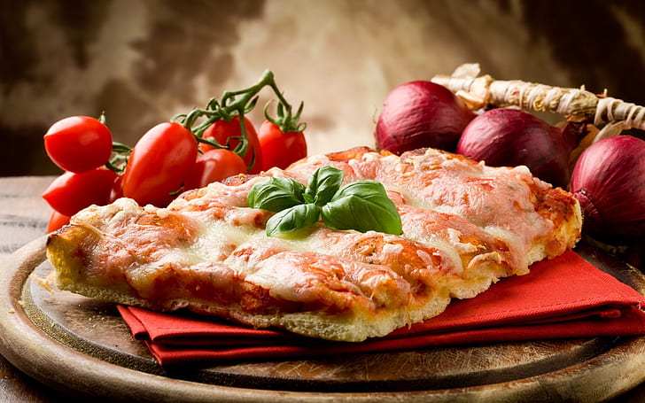 Italian Pizza Slice, tomatoes, onion, food, italian cusine, HD wallpaper