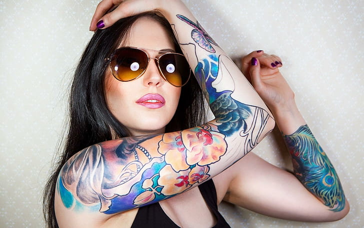 Girl Look Sunglasses Tattoos