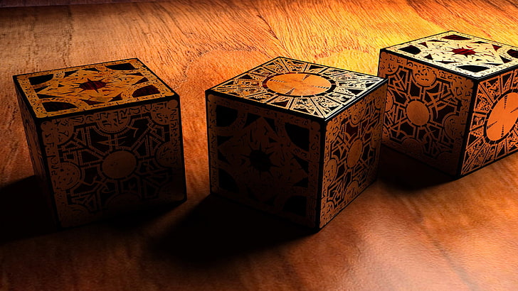 three cube-shaped brown-and-black decors, Hellraiser, Lemarchand's box