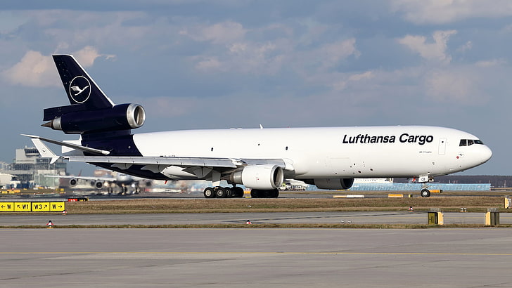 aircraft, md-11, cargo, runway, Lufthansa, air vehicle, airplane, HD wallpaper