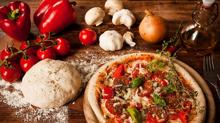 pizza, food, vegetables, onion, flour, tomatoes, wooden surface