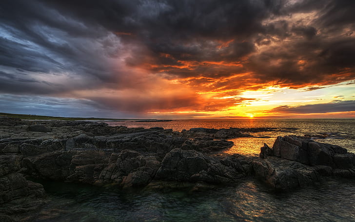 Ireland, County Donegal, sea, beach, rocks, sunset, clouds, sea with rocks