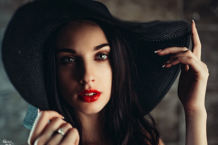 women's red lipstick, Alla Berger, Georgy Chernyadyev, model