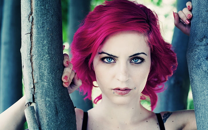 5. "Magenta hair for blue eyes" - wide 1