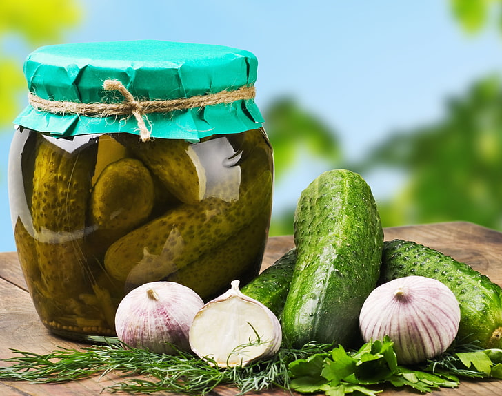 green pickles and onions, cucumbers, garlic, food, pickled, vegetable, HD wallpaper