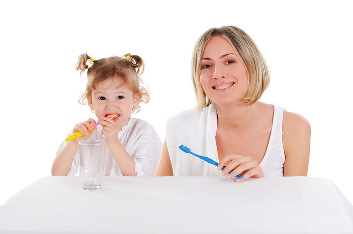women's white tank top, teeth, cleaning, hygiene, mother, daughter, HD wallpaper